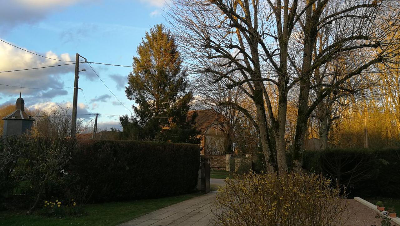 מלון Lirey Domaine Du Carouge מראה חיצוני תמונה